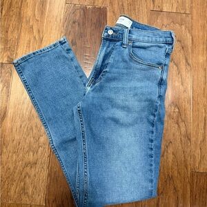 Hollister Mens Straight Leg Jeans in Light Blue